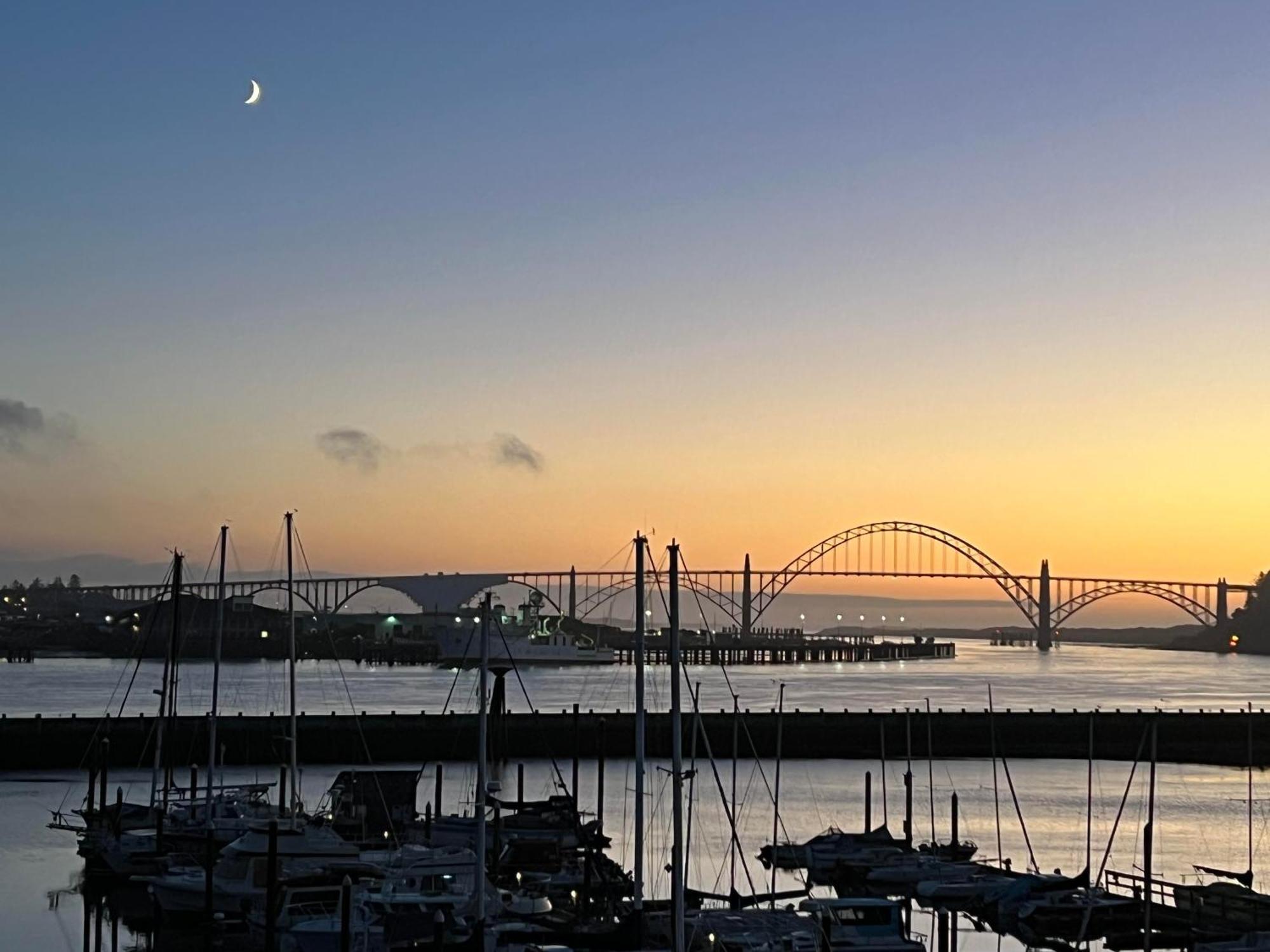 The Landing At Newport Condominium Hotel Exteriér fotografie