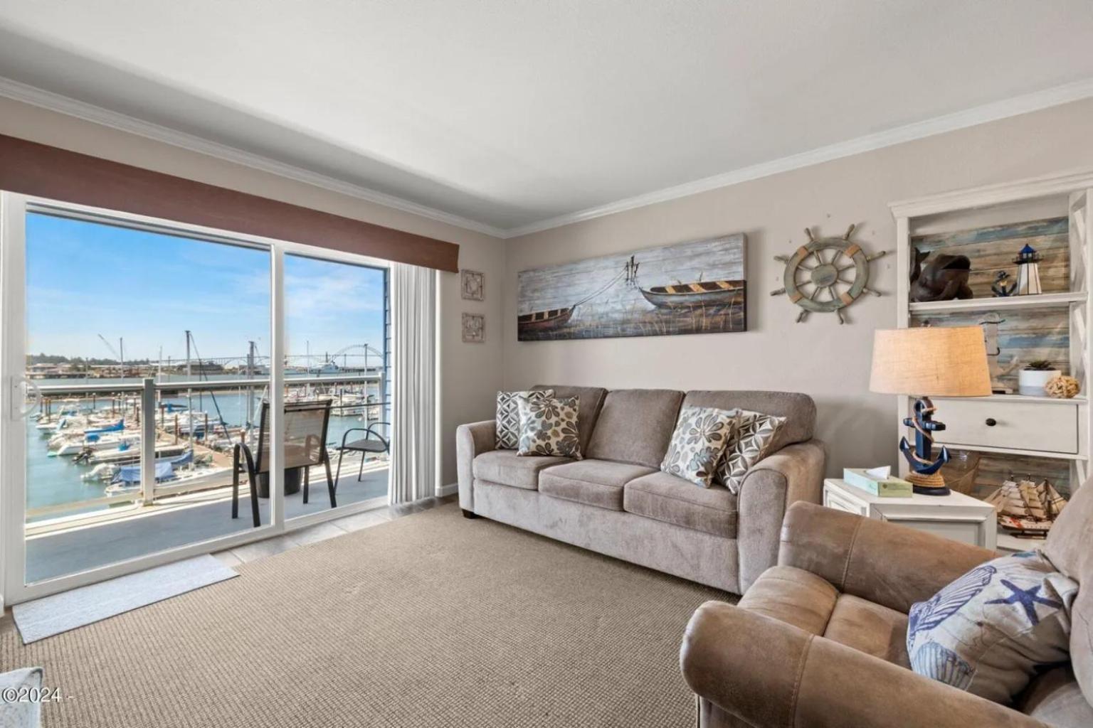 The Landing At Newport Condominium Hotel Exteriér fotografie